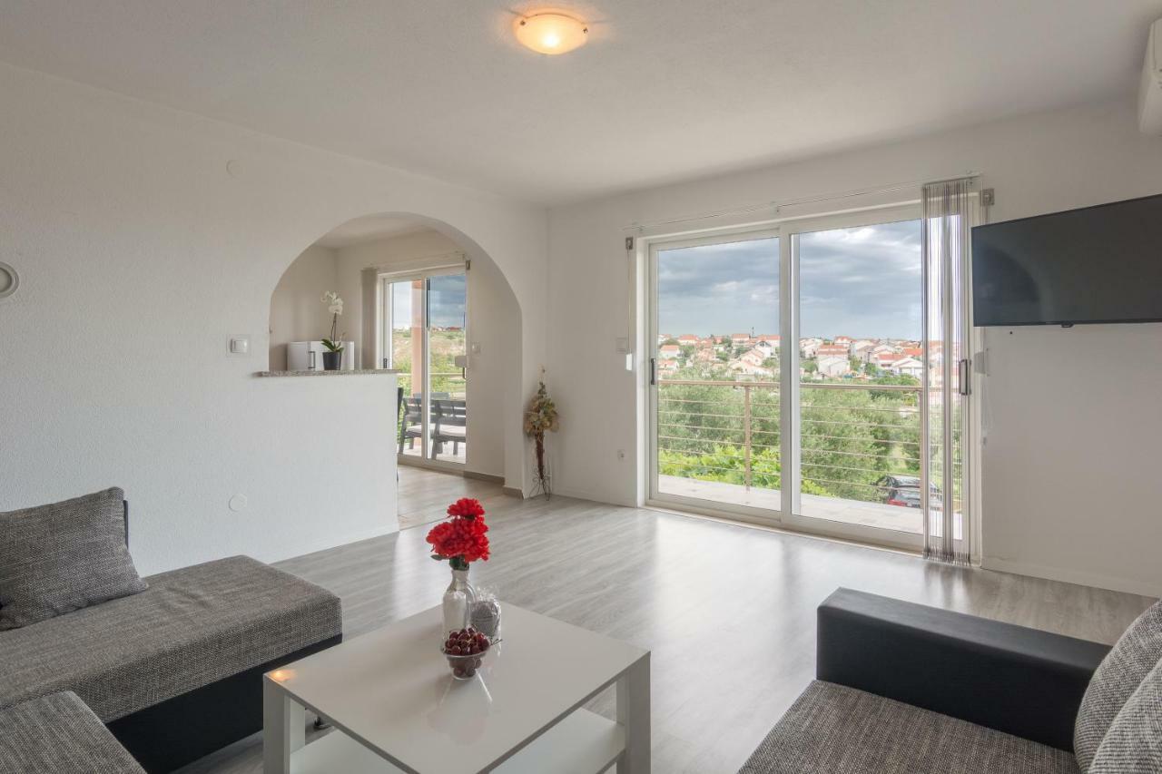 Apartment Kozina Zadar Exterior photo